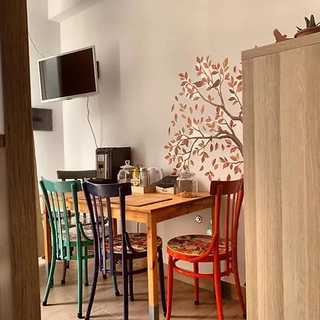 Country Bedroom Flat